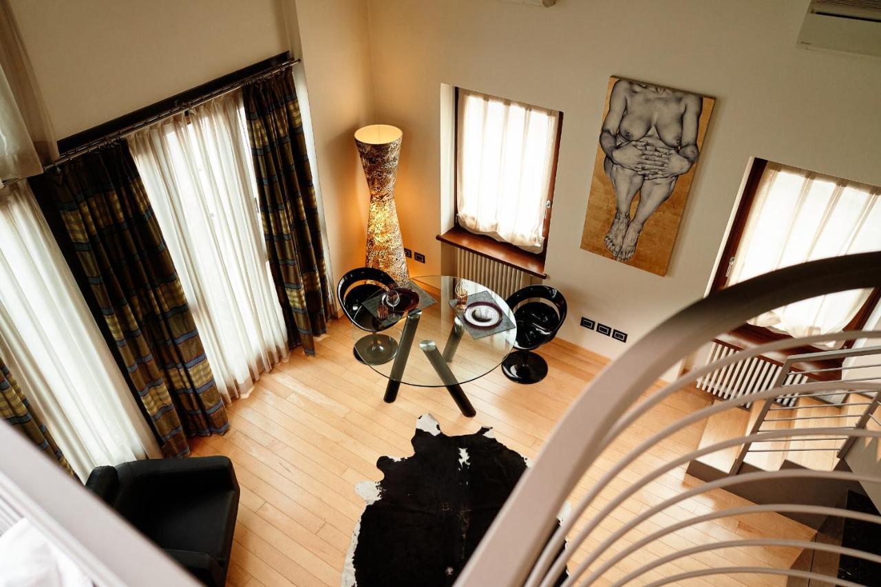 Ad Sidera Bed & Breakfast Pastrengo Eksteriør bilde